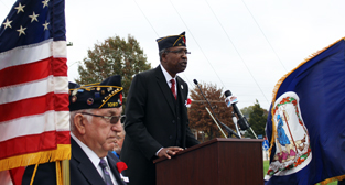 Mayor speaks at Patriot Way ceremony